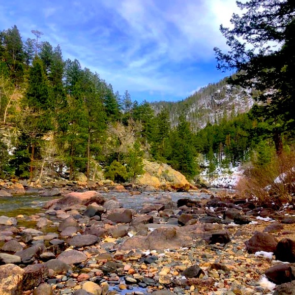 Meet your Posher, JJ - Picture 1 of 1